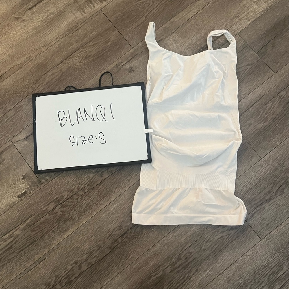 Blanqi compression top